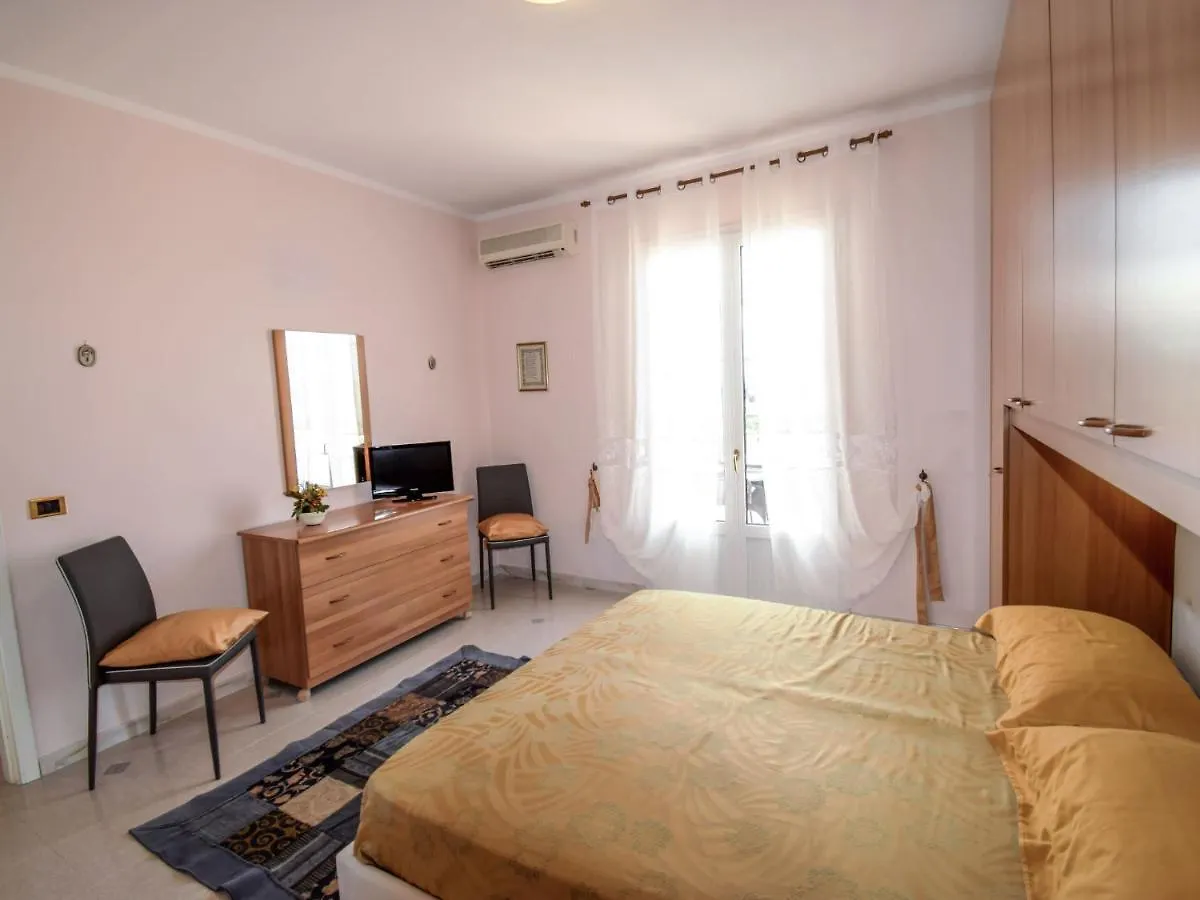 Apartment White Pool By Interhome Συρακούσες